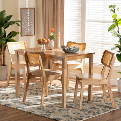 Breiona 4 - Person Four Leg Dining Set