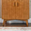 Buffet bahut | Armoire à vin rustique 31,5 "avec support, support en verre Tablettes | Panneau de fibres à densité moyenne, pieds en bois massif