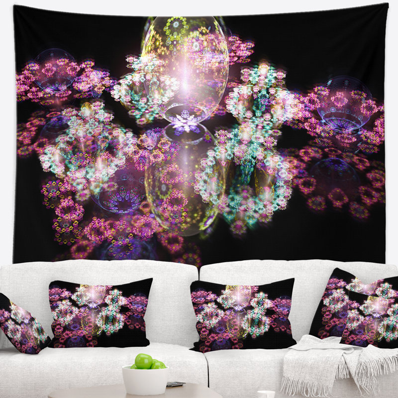 Goutte d'eau abstraite rose sur tapisserie miroir, H 68 po x l 80 po