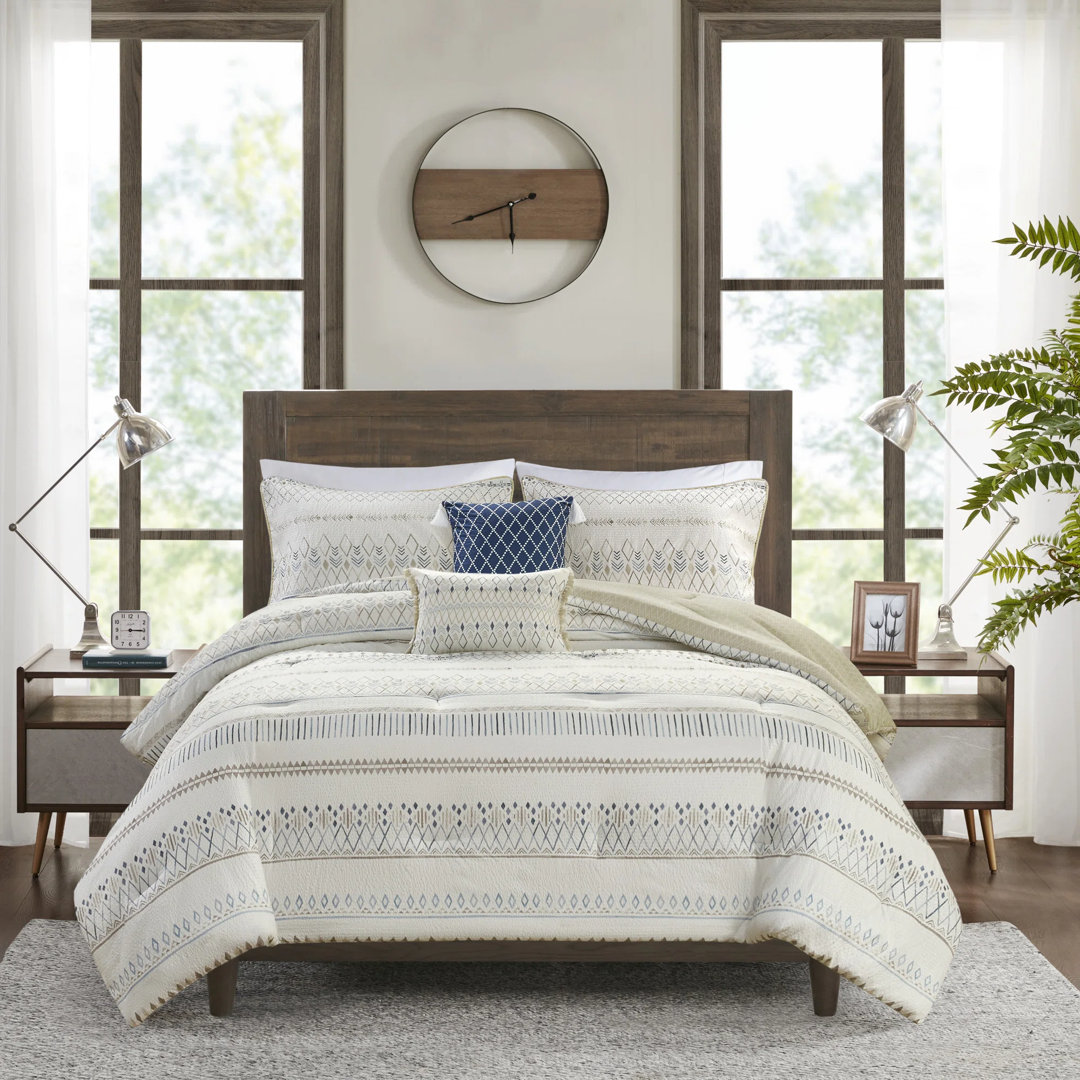 Fraser 5 Piece Printed Seersucker Comforter Set with Throw Pillows Madison Park 