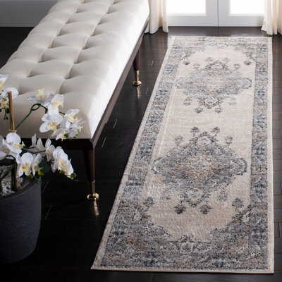Aayza Oregon 800 Performance Oriental Rug