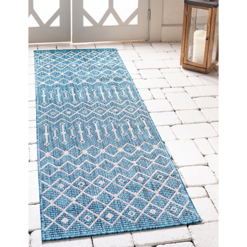 Harlee Geometric Indoor / Outdoor Rug, Runner 2' x 6'1"