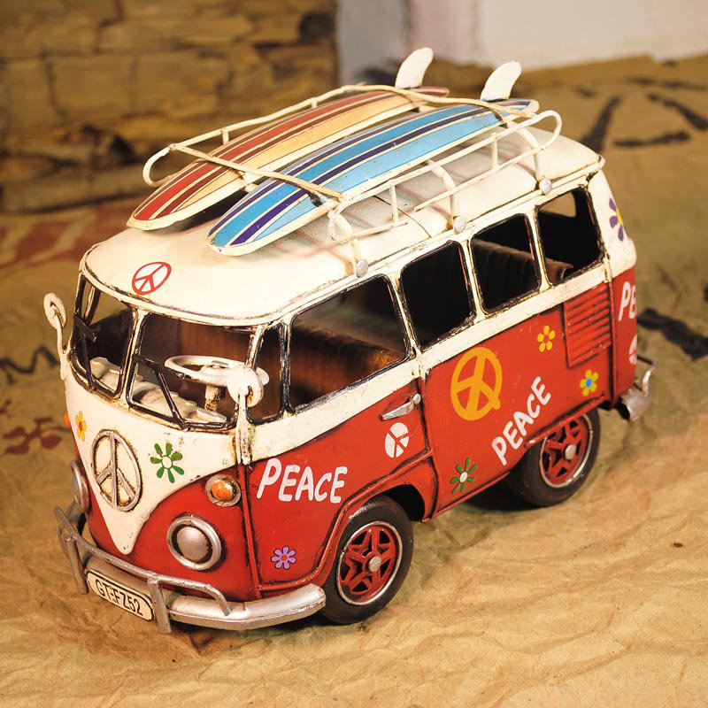 Peace ànd Love Bus de Cheaney