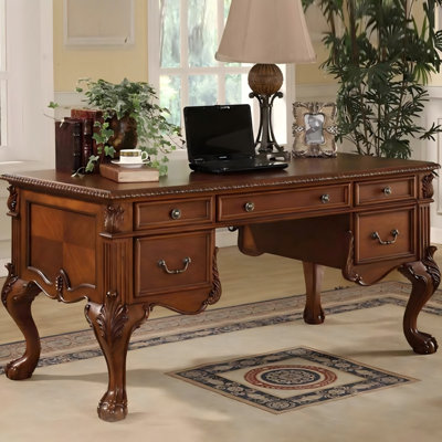 Bureau 53,5 po 53 po