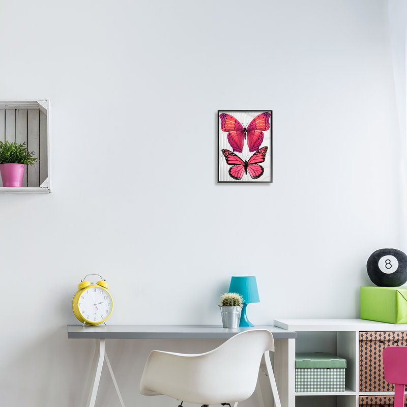 Papillons roses modernes encadrés sur bois, impression, Giclée encadrée noir minuit, H 14 po x l 11 po x P 1,5 po