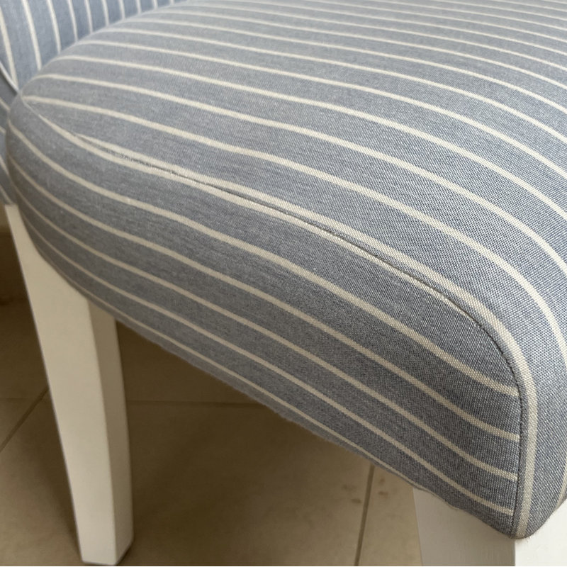 Chaise d'appoint rembourrée Lana