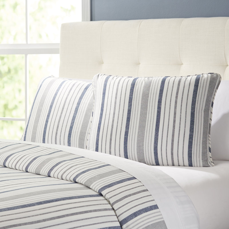 Brigitte Reversible Comforter Set, Queen Comforter + 2 Shams