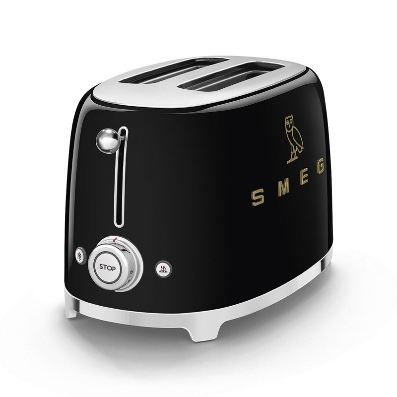 Smeg X Ovo, Noir, noir, noir, noir