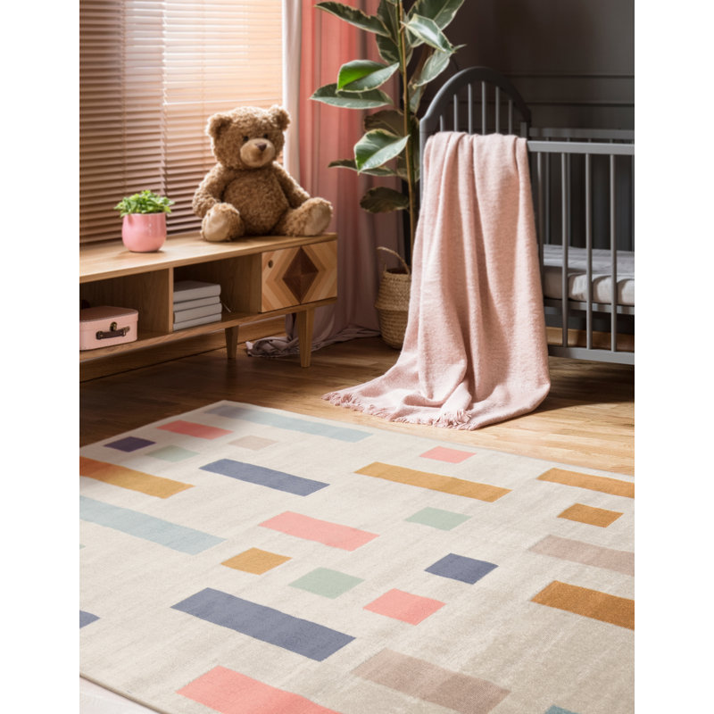 Mccaleb Geometric Indoor Rug, Rectangle 4' x 6'
