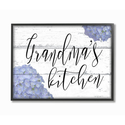 «Grandma's Kitchen Hydrangeas» par Daphne Polselli, reproduction d'art textuel sur toile