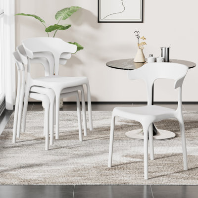 Ensemble de 4 chaises de salle à manger empilables de cuisine moderne en plastique, ensemble léger de chaises de salle à manger, sièges imperméables entièrement assemblés pour la cuisine, le café, les appartements et les petits espaces