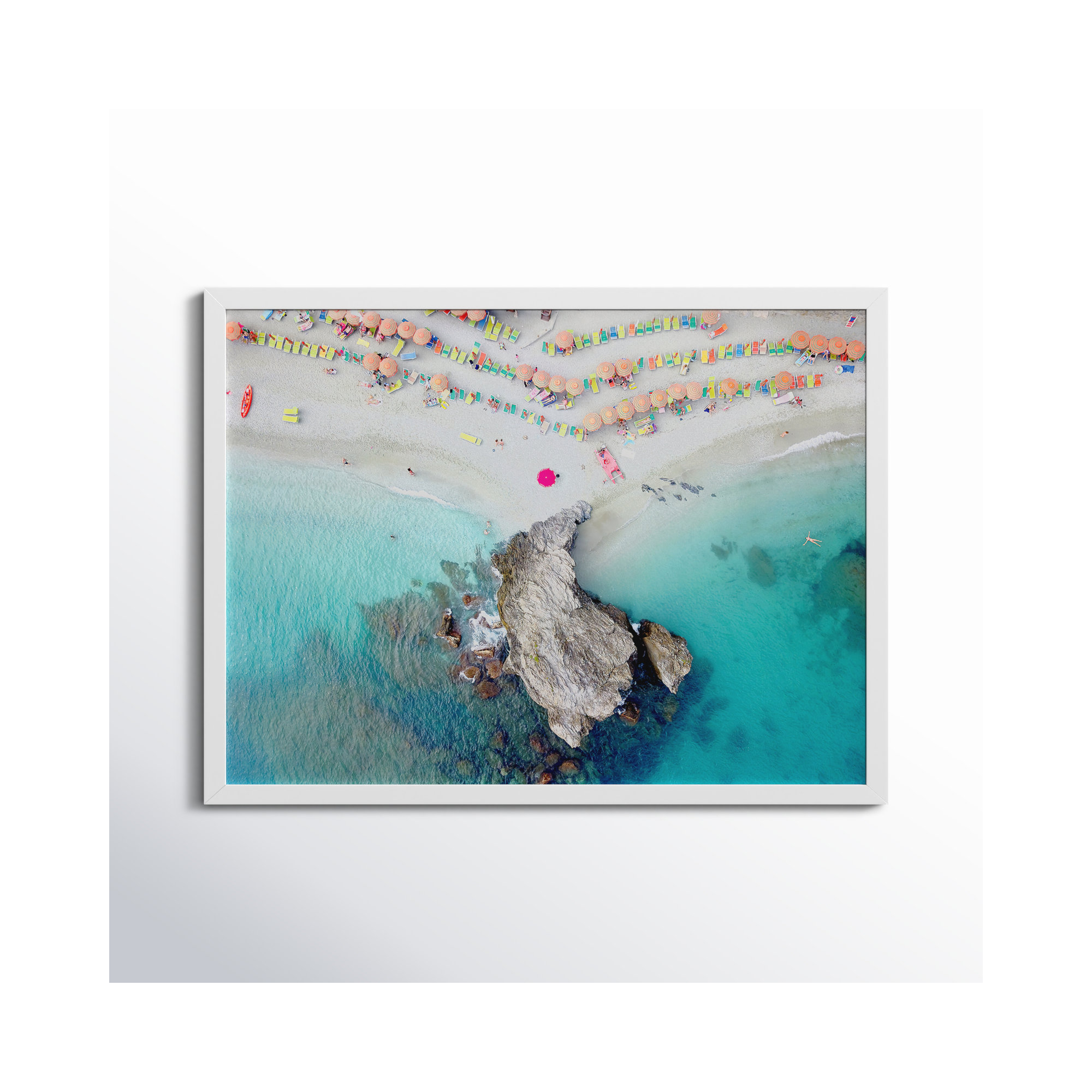 Monterosso 8, 25" H x 33" W, White