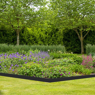 5cm H x 1000cm W Plastic Lawn Edging