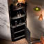 Armoire de coin noire en bois massif