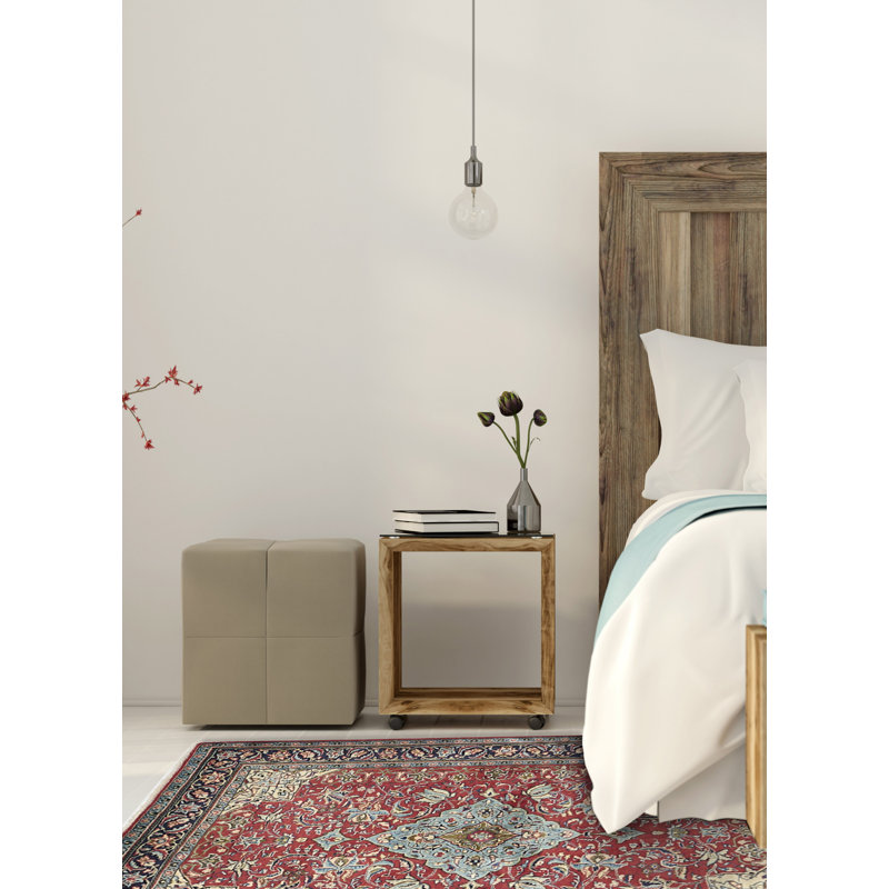 Tapis rouge Anadol 4 pi 7 po x 5 pi 11 po