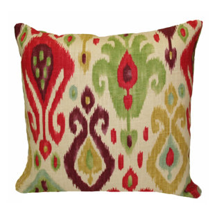 Naomi Pillow