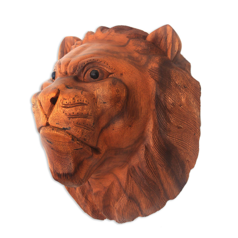 Masque de lion pensif