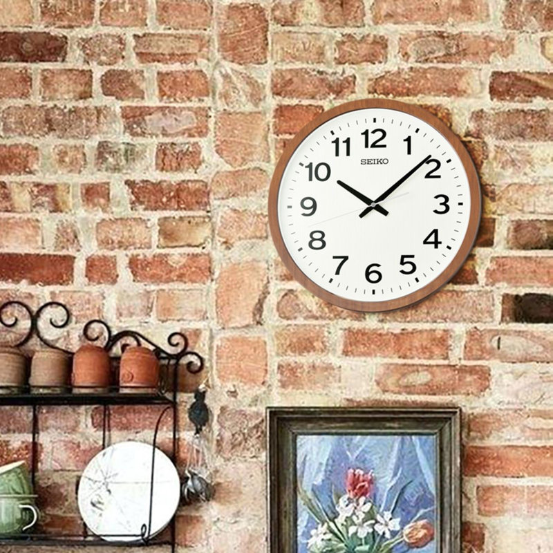 QXA799BRH Wall Clock, Brown