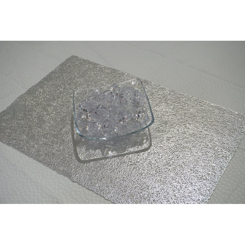 Madera Vinyl Rectangle Placemat, Silver
