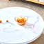 Une table basse à motif circulaire en panneau de fibres à densité moyenne blanche, une table centrale blanche de 31,4 pouces, une table basse moderne, convient aux petits espaces et aux salons.