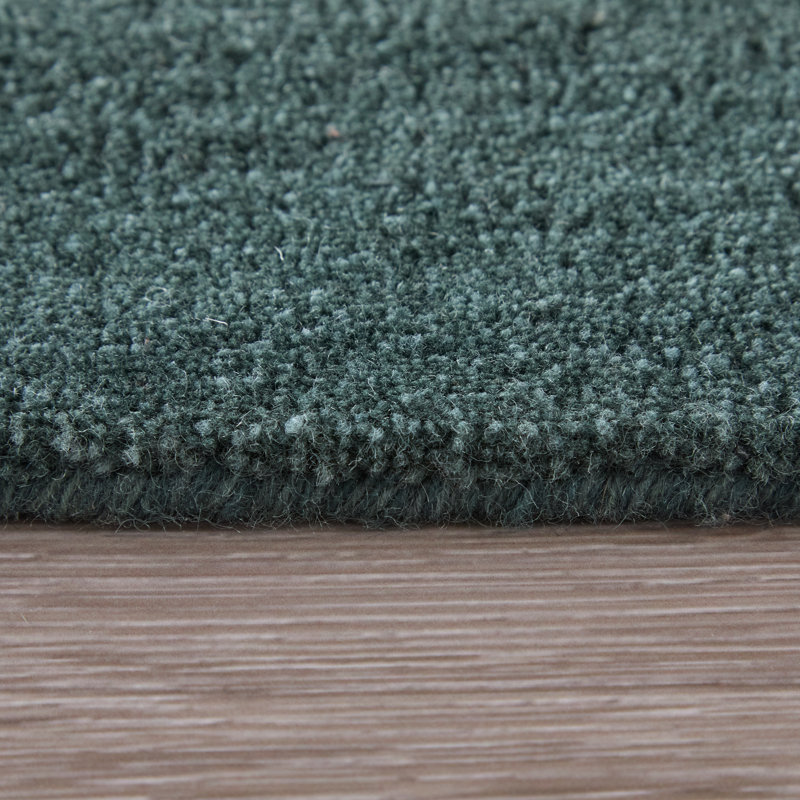 Katya Hand Knotted Wool Geometric Area Rug in Green/Beige, Rectangle 5' x 8'