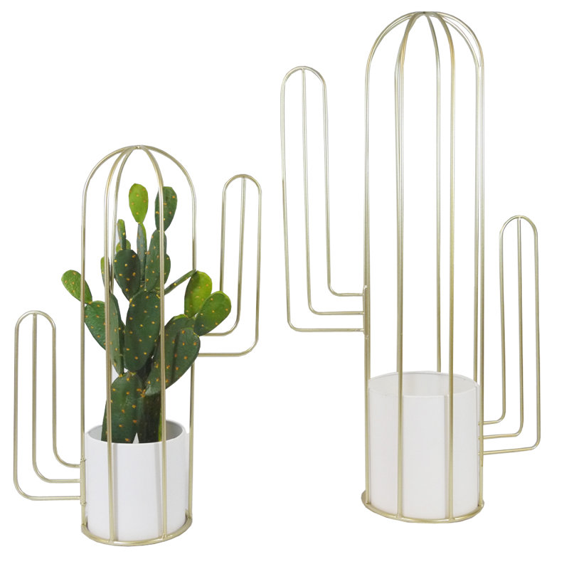 Mcginley Metal Pot Planter