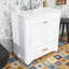 Meuble-lavabo de salle de bain avec lavabo en céramique, tablette réglable, tiroir et armoire de rangement-430433237
