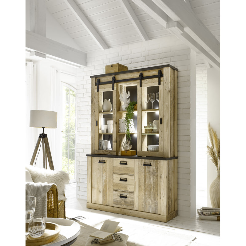 Jackeline China Cabinet, Nature
