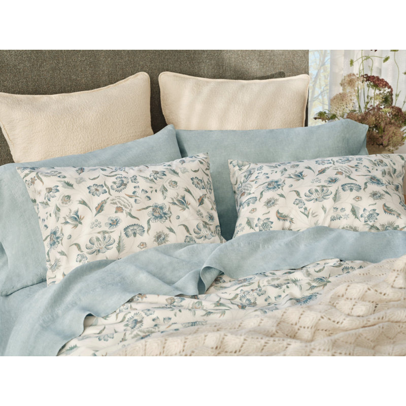 Viola Organic Print Sham, Undyed W/Cerulean, Standard Sham