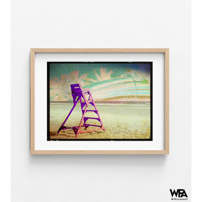 Reproduction de photo de chaises de sauveteur, reproduction de chaise de plage, art mural de stations de sauveteur, œuvre d'art de cabane d'été image tropicale rétro