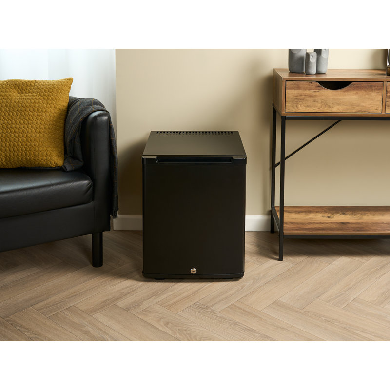 Corby Of Windsor 0.04m³ L Freestanding Mini Fridge