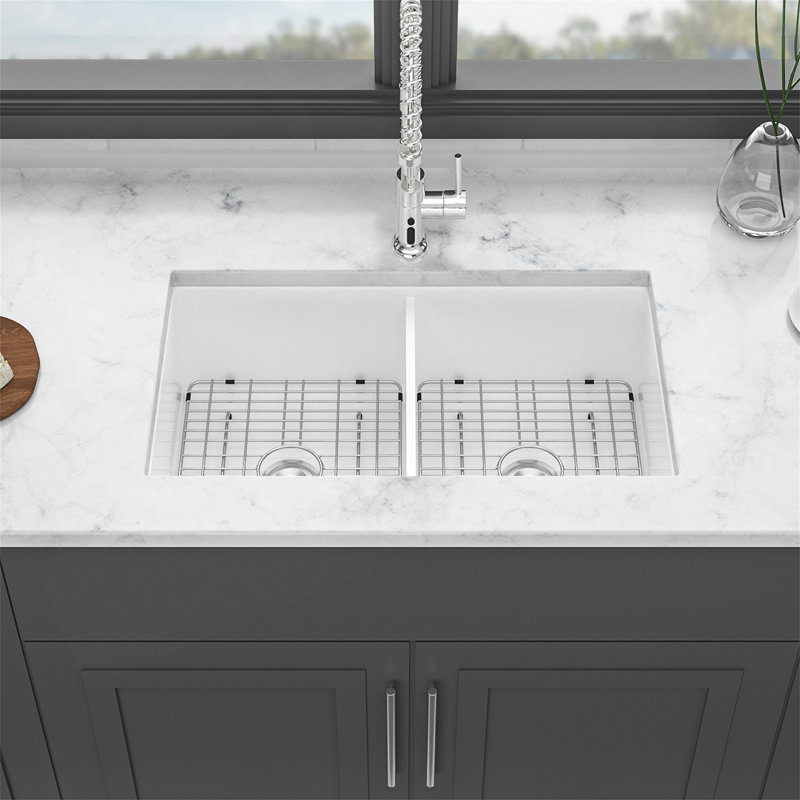 32-Inch Undermount Double Bowl Ceramic Kitchen Sink With Dual Mount Design And Deep Basin For Efficient Cleaning.