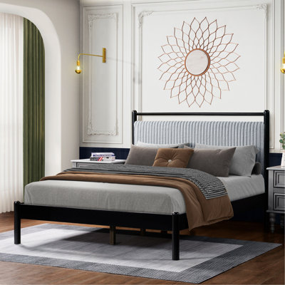 Grand lit en bois avec tête de lit gris doux moelleux, structure noire, lattes à haute densité, support solide, plateforme d'assemblage facile + bois, répartition uniforme du poids, décoration de chambre à coucher