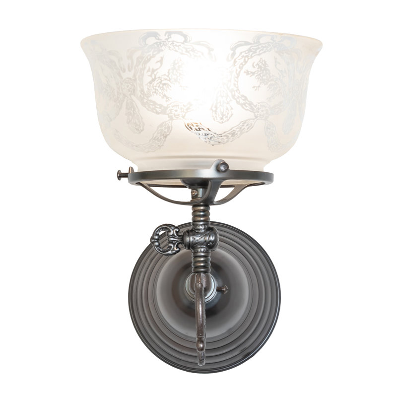 1 - Light Armed Sconce