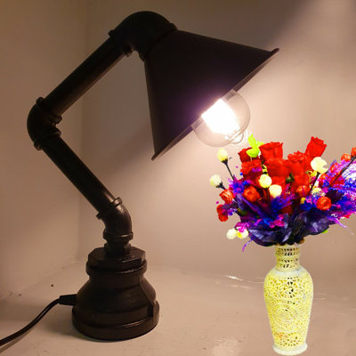 Currin Metal Desk Lamp