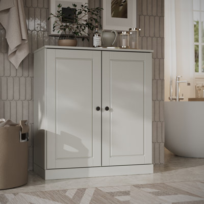Melvous 32'' W Solid Wood Bathroom Cabinet