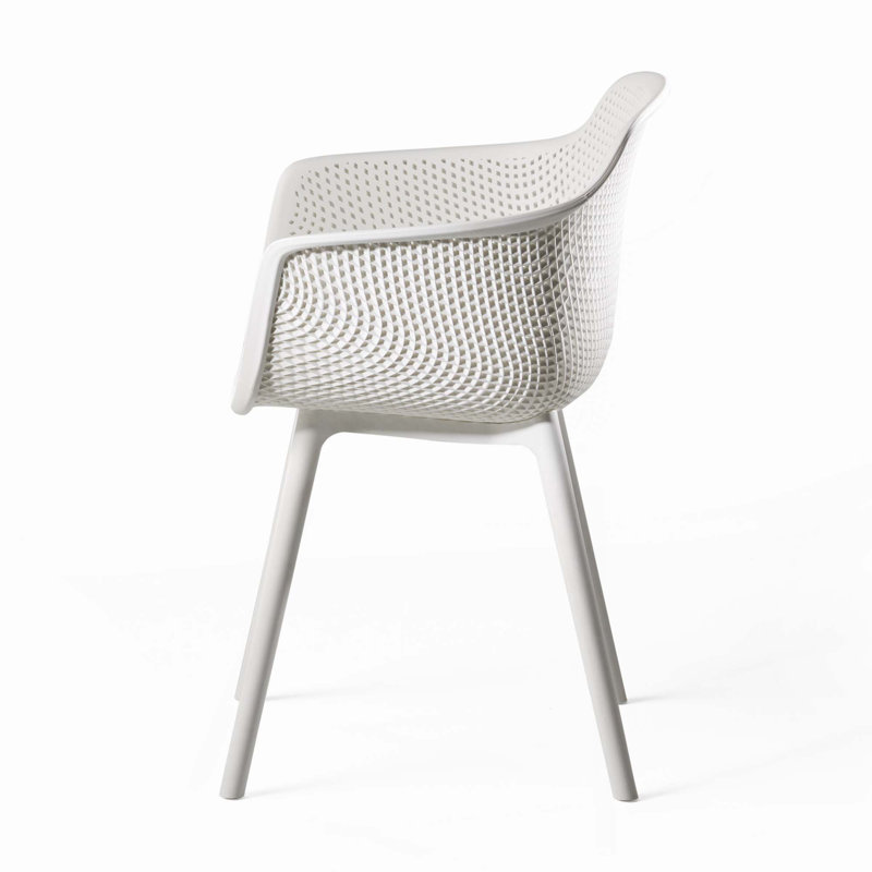 Élégante chaise Lotus avec un design ergonomique et des sièges confortables, parfaits pour la détente et les intérieurs modernes.