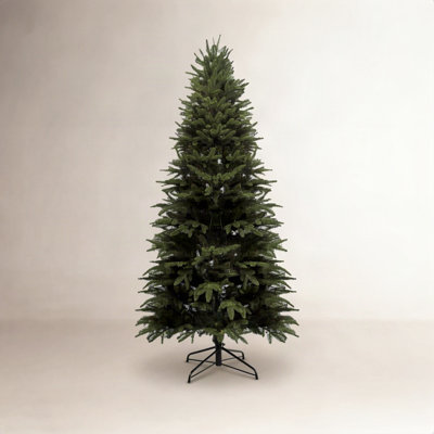 Winterfest North Valley Pre-Lit Spruce Tree