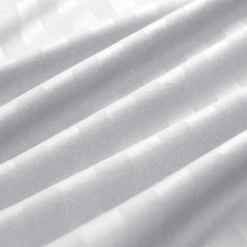 Luxurious 3-Piece Ultra Soft Stripe Duvet Cover Set with Pillowcases, White, Double Duvet Cover Set + 2 Standard Pillowcases