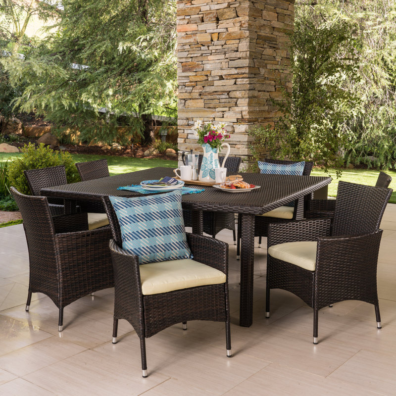 Ensemble repas 9 pièces avec coussins Eaddy, Brun