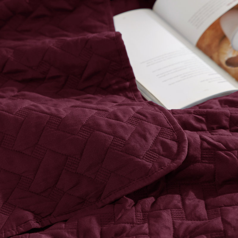 Best Seller Quilted Blanket - Textured Weave Pattern, Airy Lightweight Bed Covering,85gsm, Queen Quilt + 2 Standard Shams