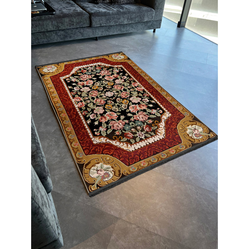 Tapis d'intérieur / extérieur en polypropylène tissé à la machine Shrivika, Rectangle 5 pi 1 po x 8 pi 6 po