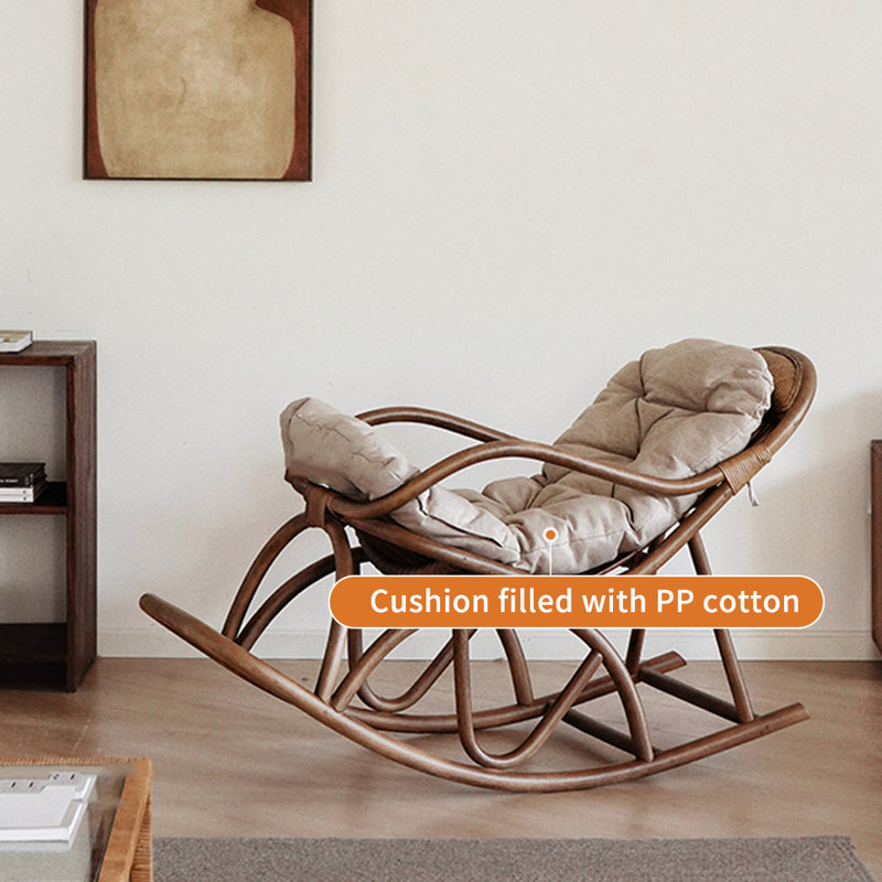 Chaise berçante ergonomique et robuste en rotin