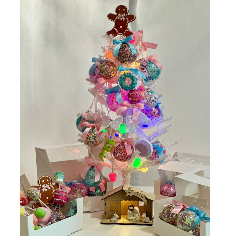 Kid's Build a Tree Kit DIY: Sugarplum Set (Christmas Tree)
