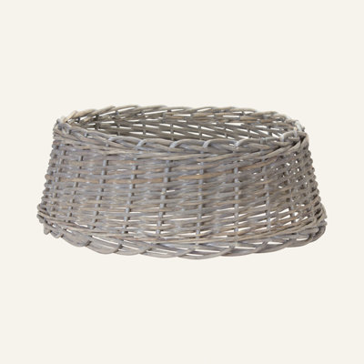 Ashlyn Rattan Tree Collar