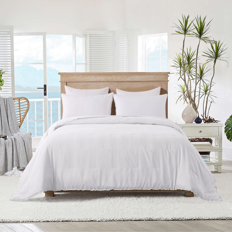 Ruffled Edge Microfiber Down Alternative Blanket, White, Twin