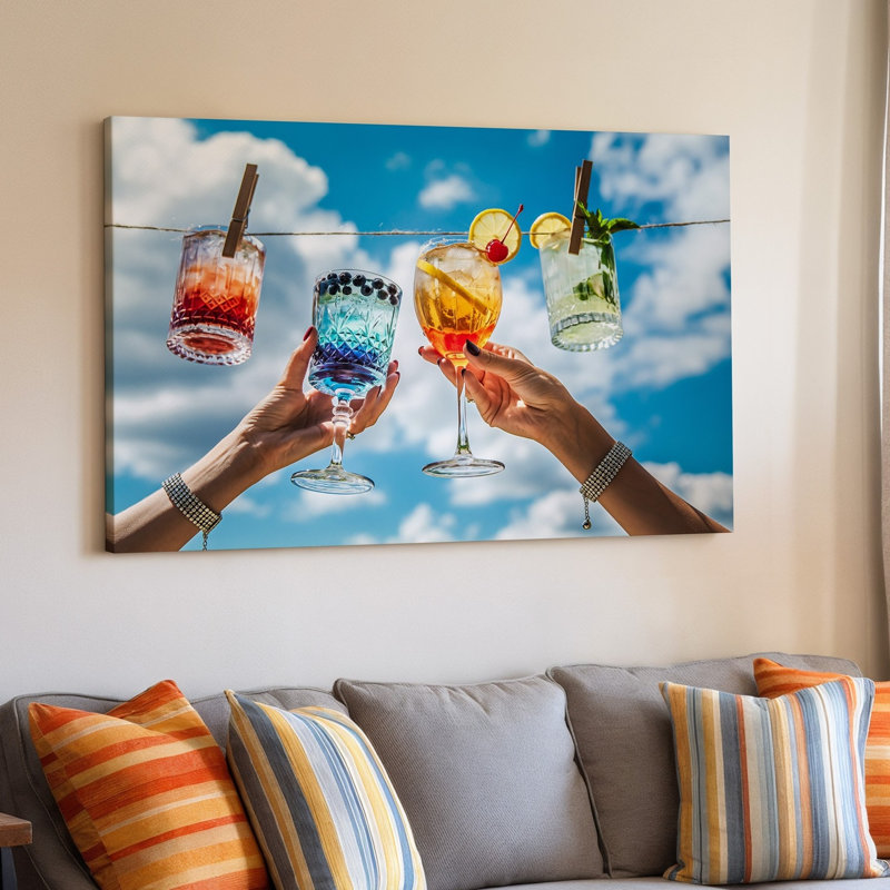 Toile, une scène d'été vibrante mettant en vedette un ensemble de cocktails contre un art mural, un ciel bleu vif avec des nuages blancs moelleux sur toile