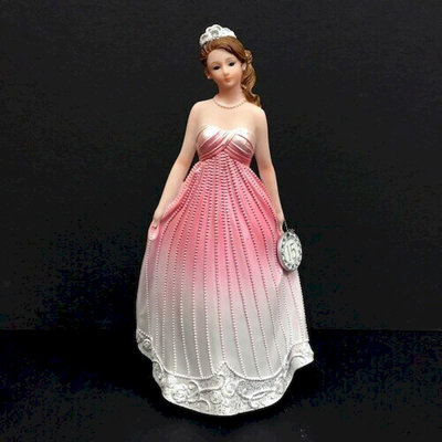 People Figurines & Sculptures