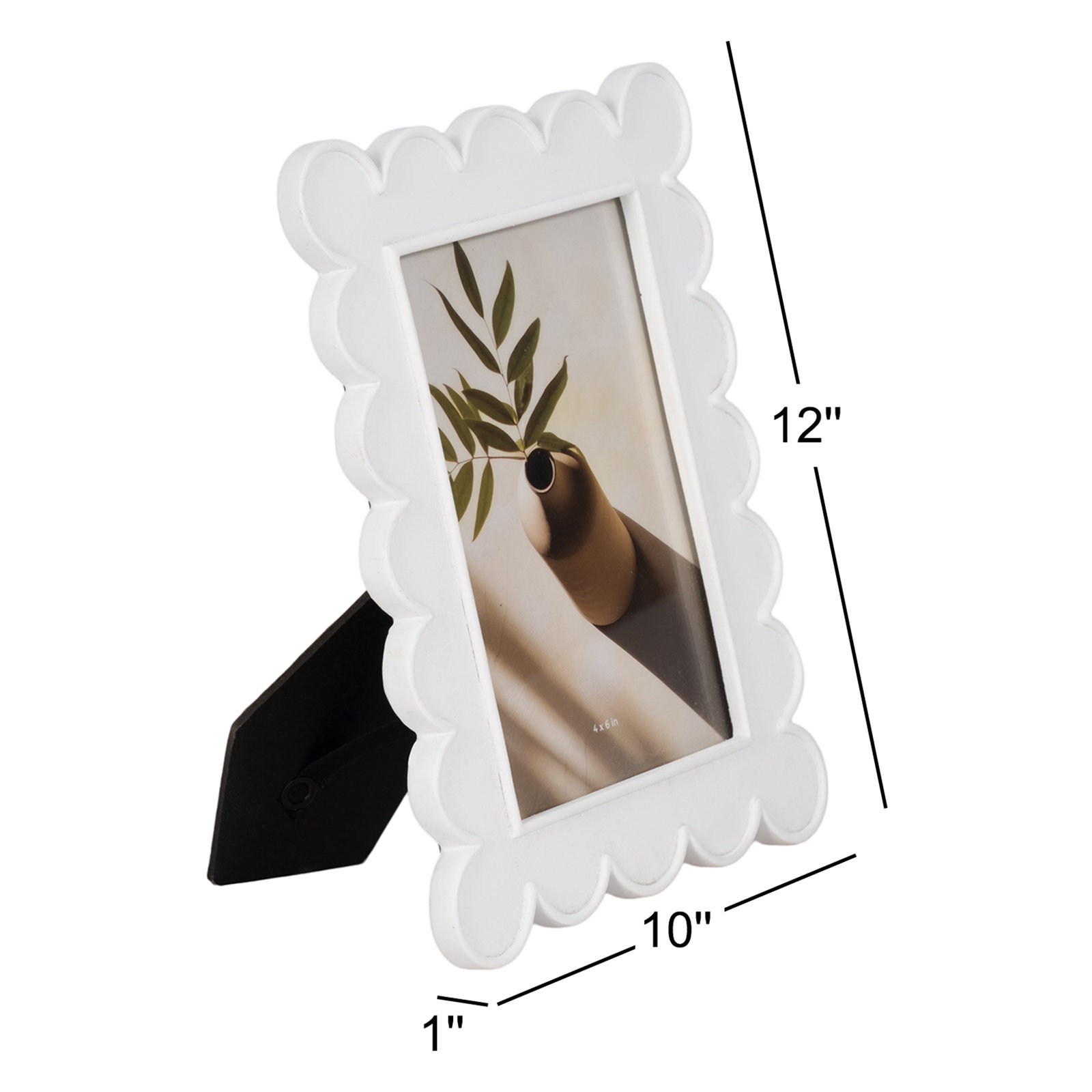 Lilly Scallop Edge Photo Frame, White, 4" W x 6" H