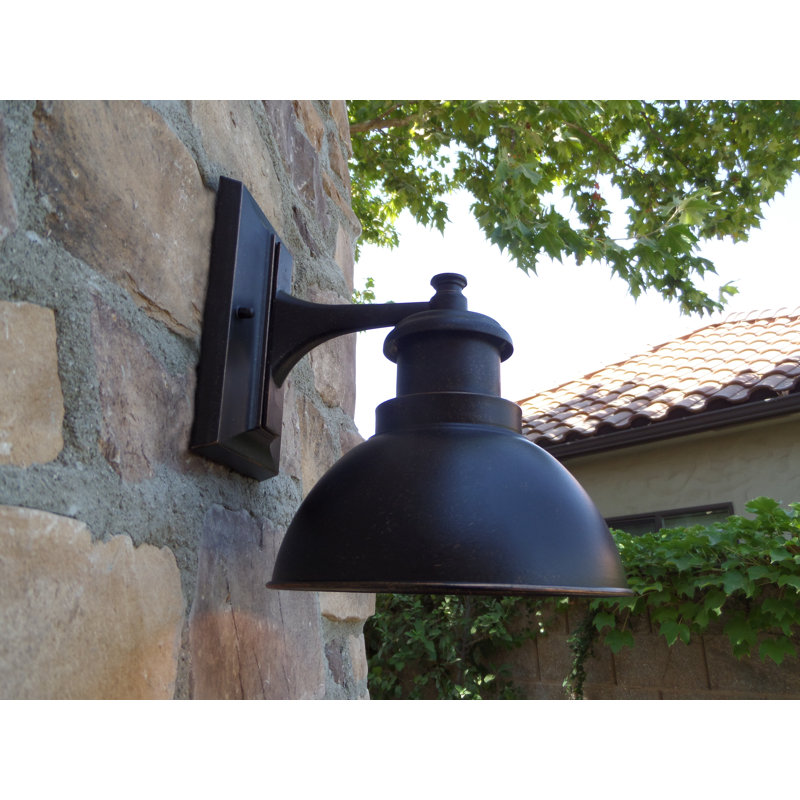 Luminaire de grange d'extérieur H 10,25 po Elisha, Bronze huilé